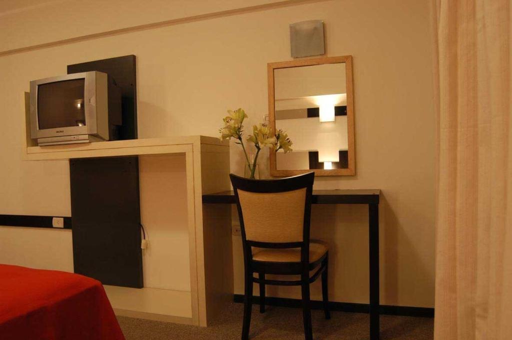 Nuevo Mundo Hotell San Rafael  Exteriör bild